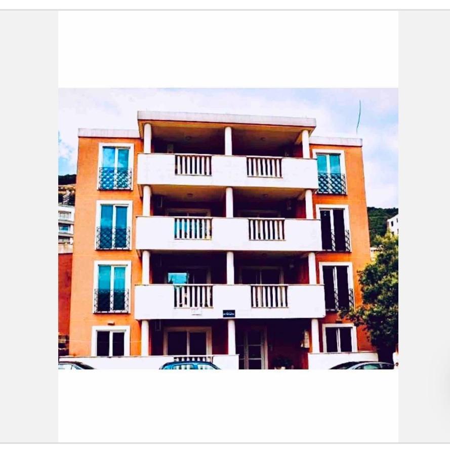 Monte Star Apartments Budva Bagian luar foto